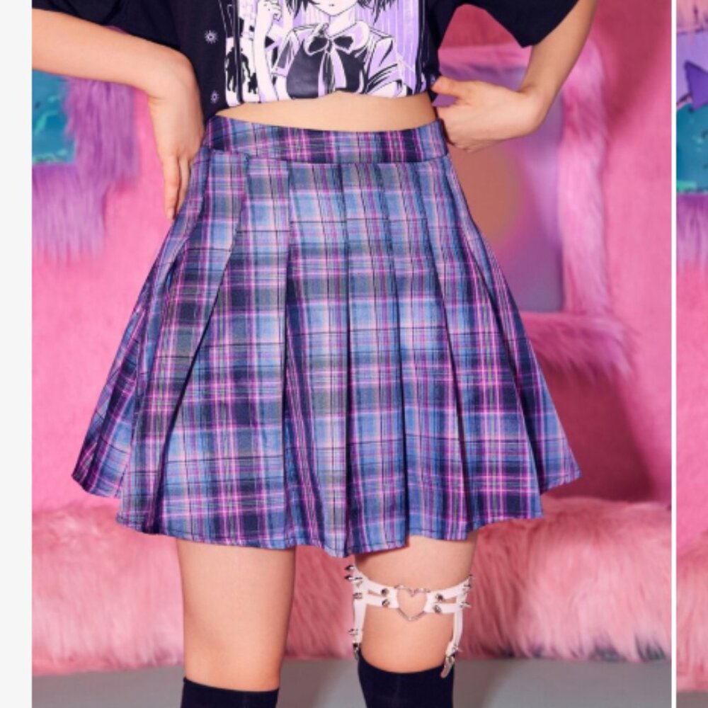 Gently Used Pink/Purple Pleated Mini Skirt--XXL (14)--400